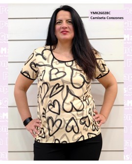 Camiseta Corazones